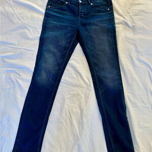 Kings of Indigo, Emma long rise jean